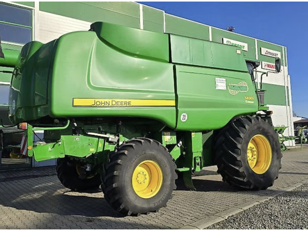 Комбайн John Deere S690i (2008)