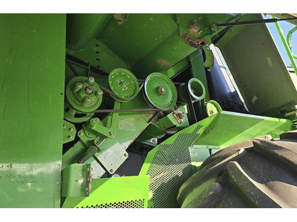 Комбайн John Deere S690i (2008)