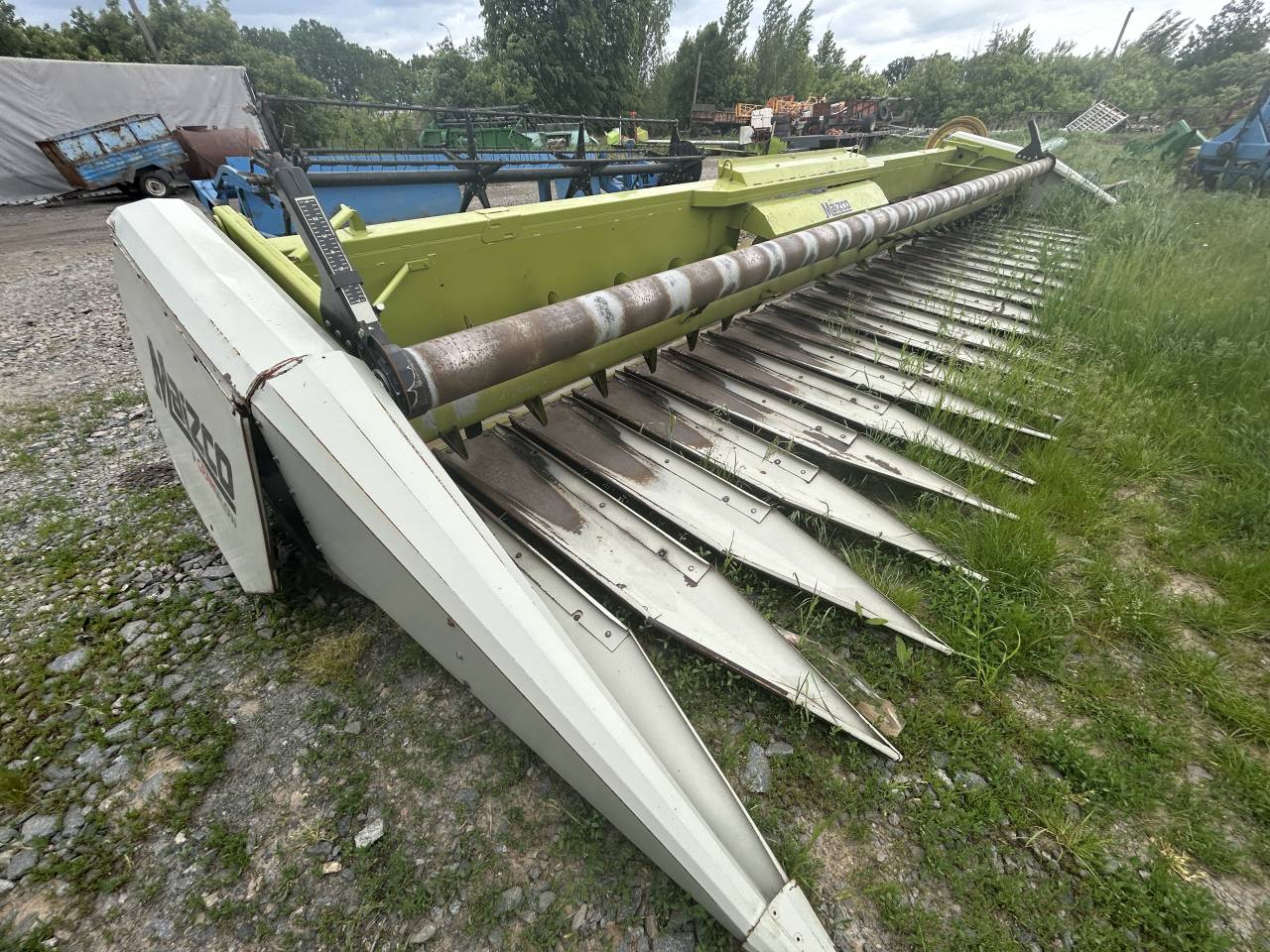 Подсолнечная жатка MAIZCO GRANDFLOW 12 - ТриДаАгро - С/Г Техніка з