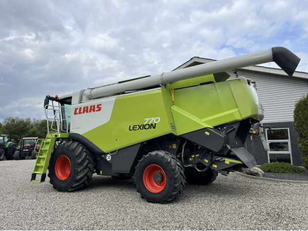 Комбайн Claas Lexion 770 (2012)