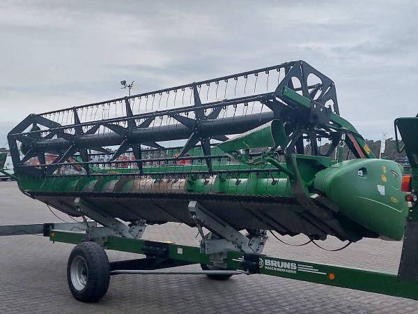 Комбайн John Deere W540 (2016)