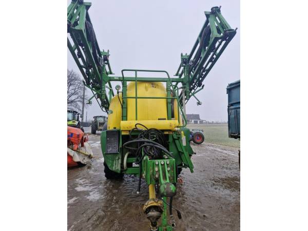 Опрыскиватель John Deere 740 (2011)