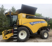 Комбайн New Holland CR9.90