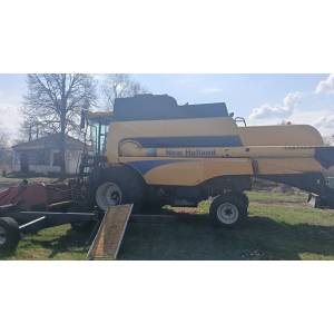 Комбайн New Holland CSX7080 (2011)