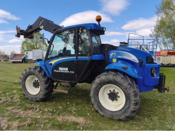 Навантажувач New Holland LM 435 (2006)