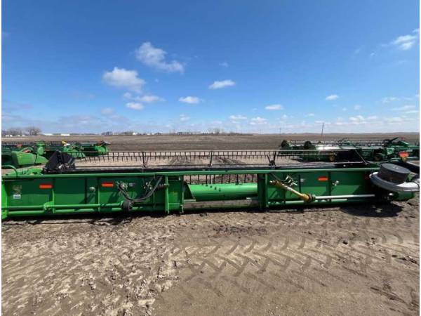 Жниварка John Deere 930F (2002)