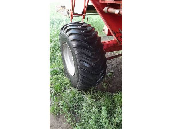 Комбайн Massey Ferguson 40 (1995)