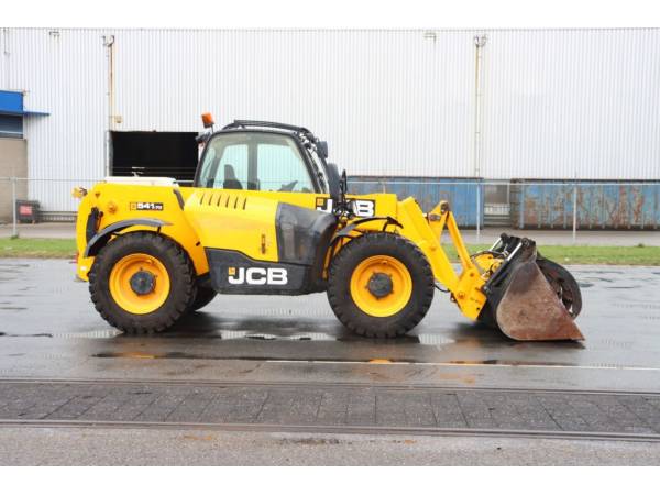 Телескопічний навантажувач JCB 541-70 Agri (2019)
