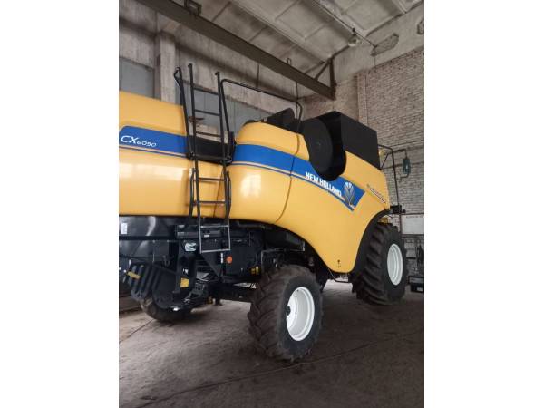 Комбайн New Holland CX6090 (2016)