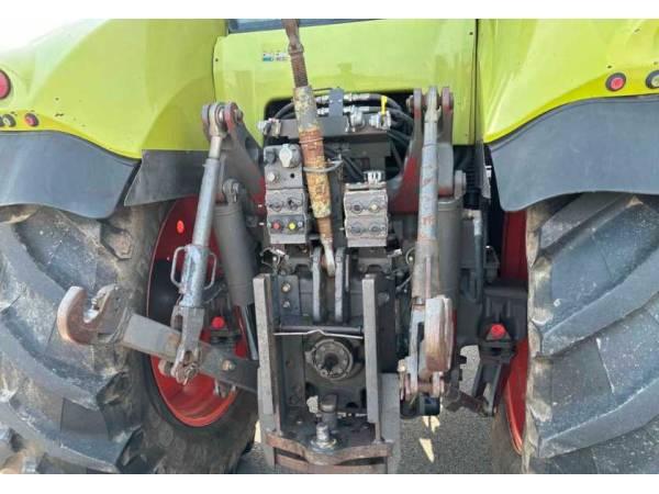 Трактор Claas Axion 830 (2007)
