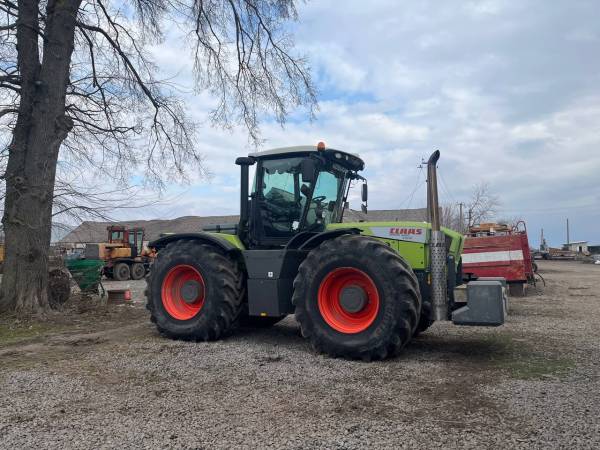 Трактор Claas Xerion 3300 (2012)