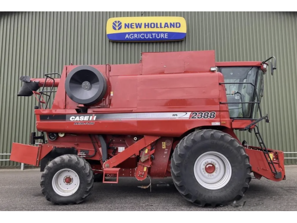 Комбайн Case IH 2388 (2008)