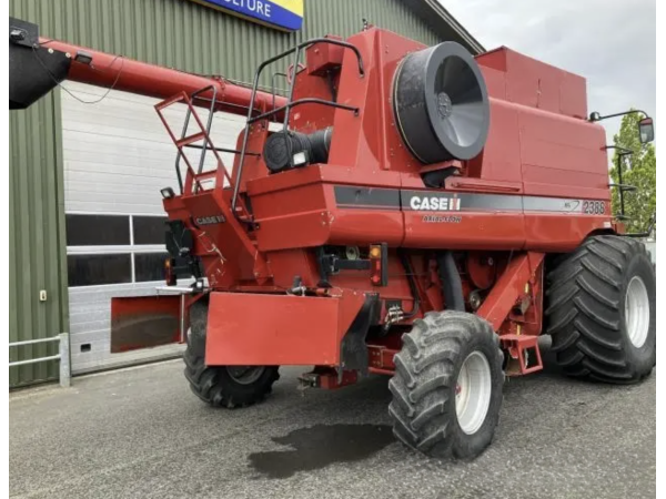 Комбайн Case IH 2388 (2008)