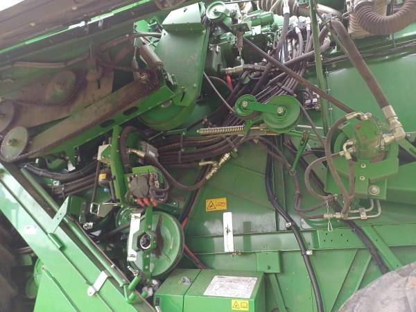 Комбайн John Deere W650i (2019)