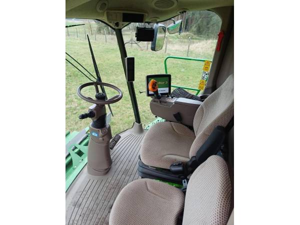 Комбайн John Deere W650i (2019)