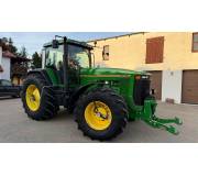 Трактор John Deere 8200