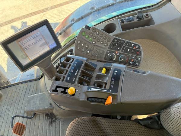 Трактор John Deere 8310 R (2012)