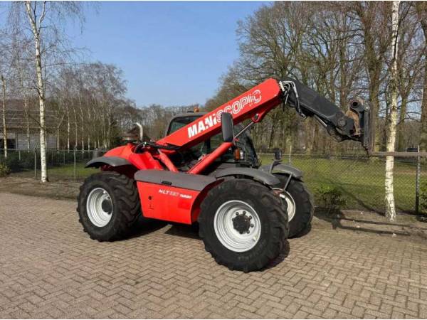Навантажувач Manitou MLT 627 (2008)
