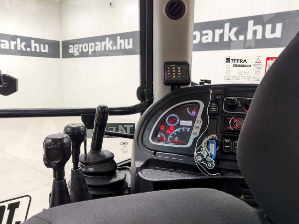 Екскаватор-навантажувач JCB 3CX (2018)