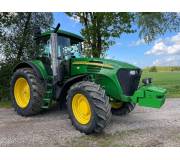Трактор John Deere 7820