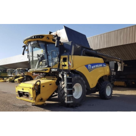 Комбайн New Holland CR 8.90 (2016)