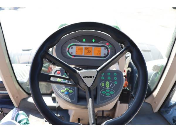 Трактор Fendt 828 Vario Profi Plus (2020)