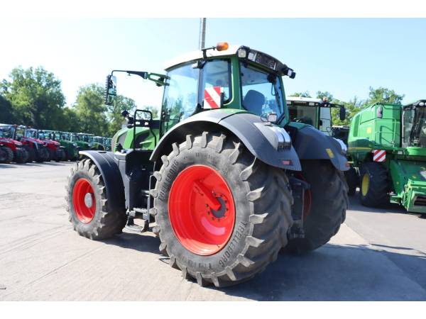 Трактор Fendt 828 Vario Profi Plus (2020)