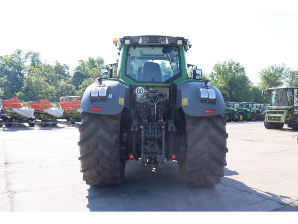 Трактор Fendt 828 Vario Profi Plus (2020)