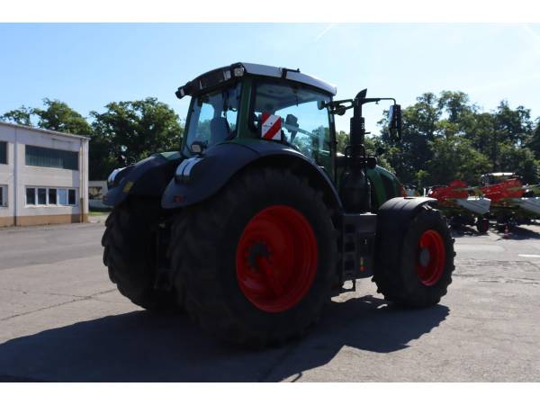 Трактор Fendt 828 Vario Profi Plus (2020)