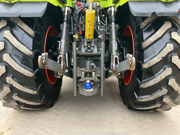 Трактор Claas Axion 920 (2019)
