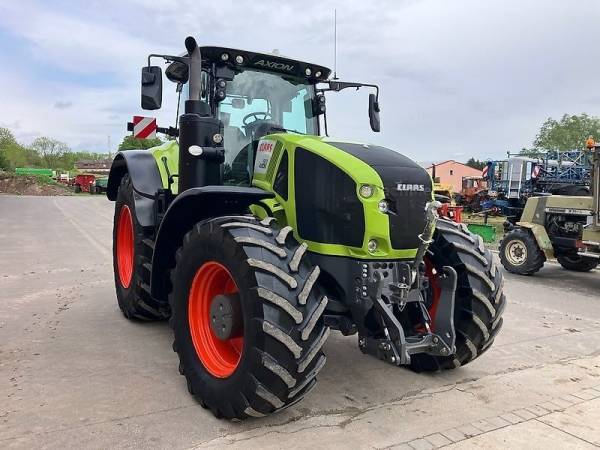Трактор Claas Axion 920 (2019)