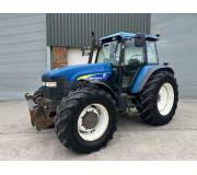 Трактор New Holland 8360