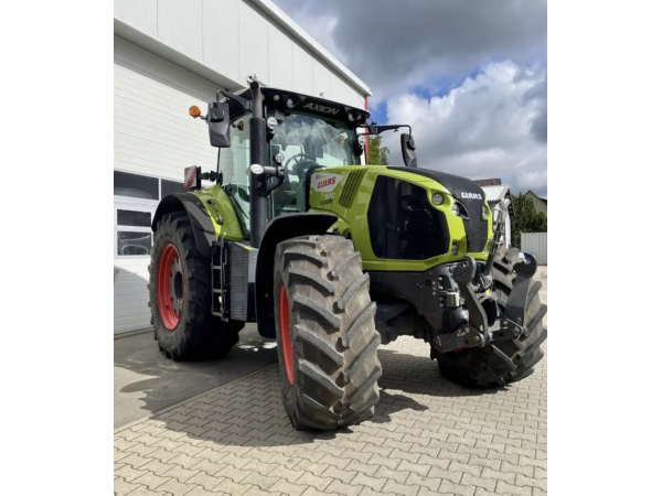Трактор Claas Axion 870 (2023)