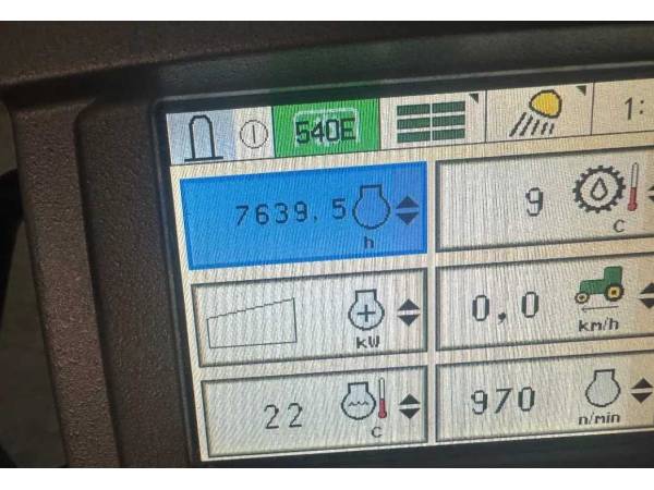 Трактор John Deere 7530 (2011)