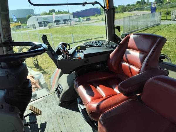 Трактор Case IH Magnum 370 (2015)