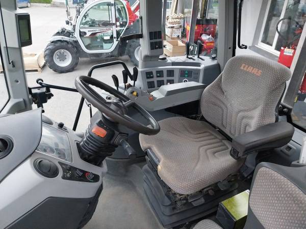 Трактор Claas Arion 630 (2009)