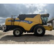 Комбайн New Holland CX 8.80