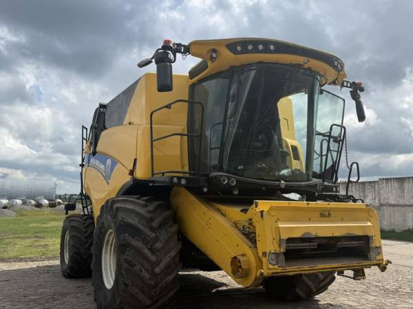 Комбайн New Holland CX 8.80 (2022)