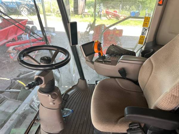 Комбайн John Deere S670i (2017)