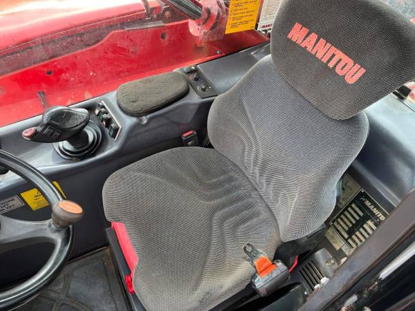 Телескопічний навантажувач Manitou MLT 731 LSU (2009)