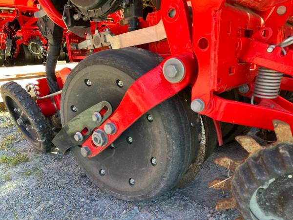 Сівалка Vaderstad Tempo TPV 12 (2024)