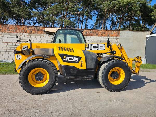 Погрузчик JCB 541-70 AgriSuper (2013)