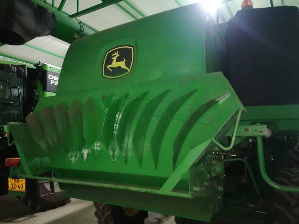 Комбайн John Deere W650 (2016)