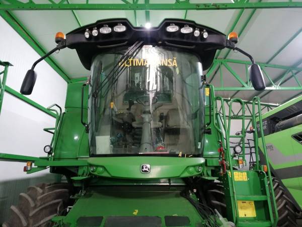 Комбайн John Deere W650 (2016)