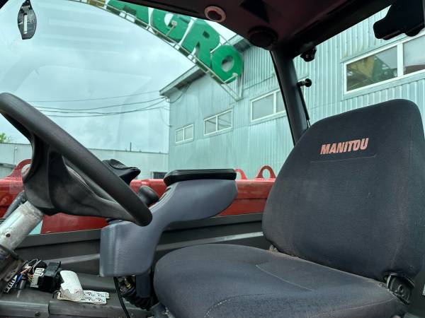 Телескопічний навантажувач Manitou MLT 845 (2016)
