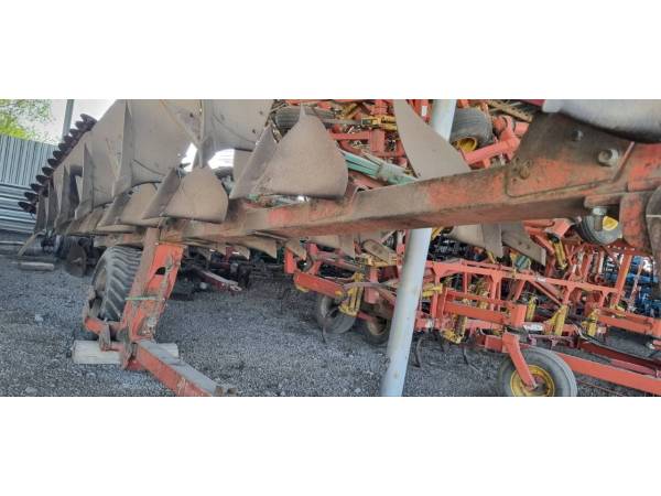 Оборотний плуг Kverneland RS 100-8