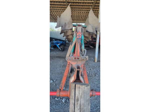 Оборотний плуг Kverneland RS 100-8