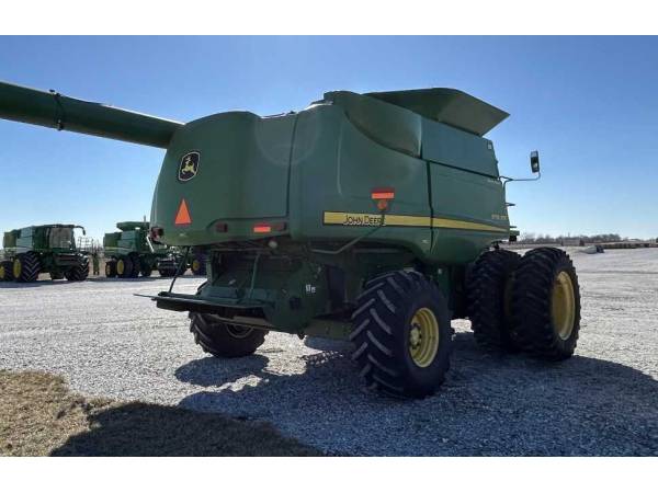 Комбайн John Deere 9770 STS (2008)