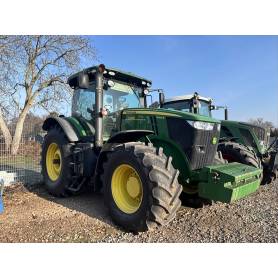 Трактор  John Deere 7260R (2015)