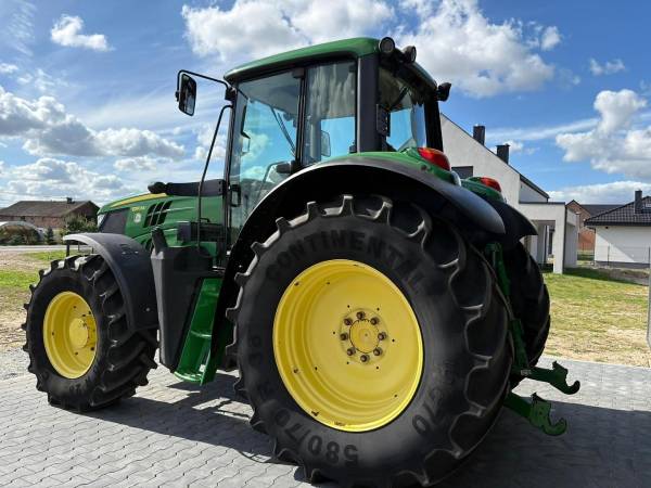 Трактор John Deere 6150M (2013)